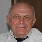 Врач Безызвестных Владимир Николаевич